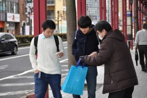 市民への告知（ﾃｯｼｭ配布）①